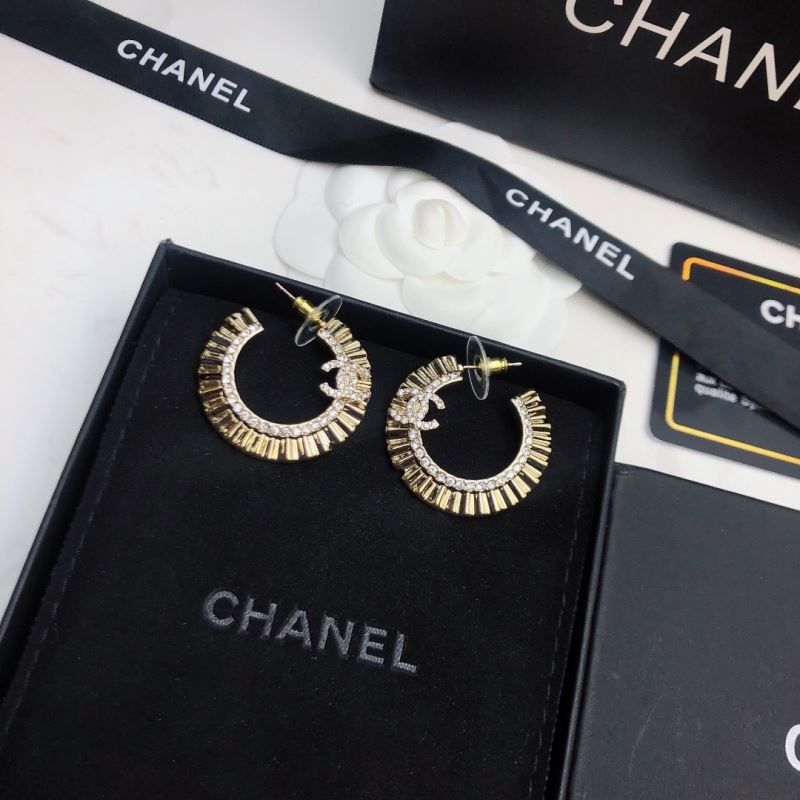 Ch**el earrings